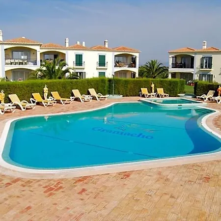 Carvoeiro Sleeps 6 Air Con Wifi Carvoeiro